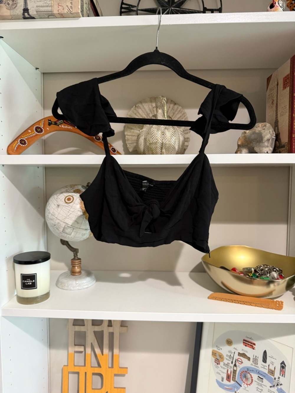 Guess Black Tie-Front Crop Top